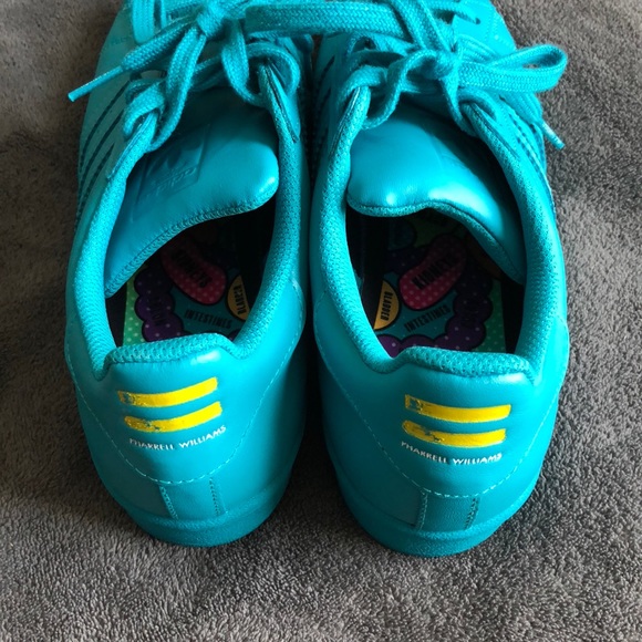 Pharrell Adidas! - Picture 3 of 5